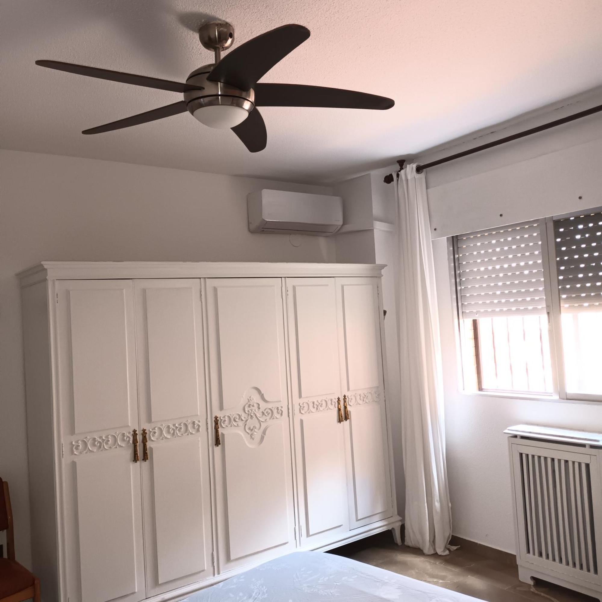 Piso En El Centro De Granada Con Garaje Incluido Gratis Apartment Exterior photo